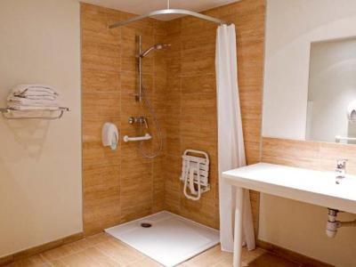 Hotel Saint Etienne 3*